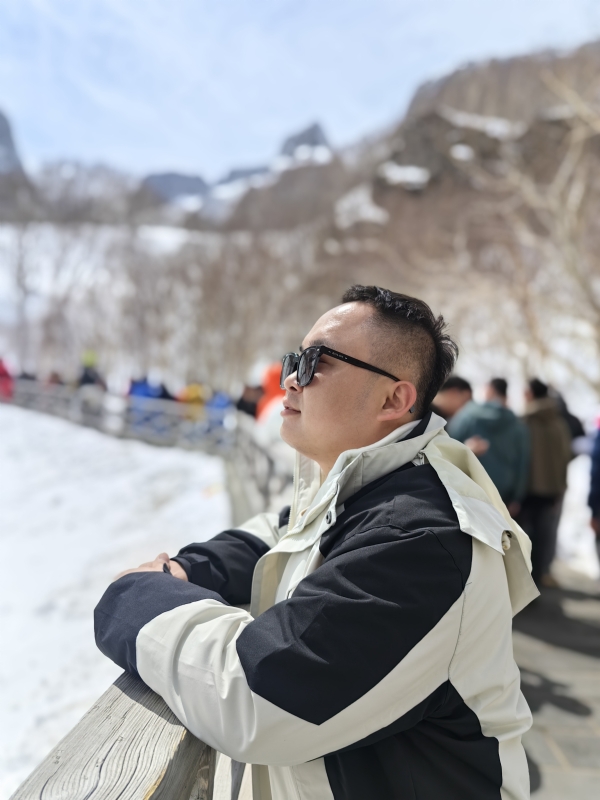 小龙的第一张照片--汕头相亲服务中心