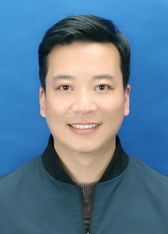 云淡风轻的第二张照片--汕头相亲服务中心