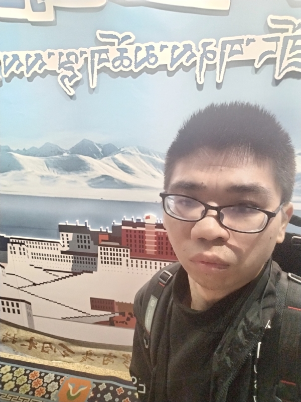 寻找幸福的第一张照片--汕头相亲服务中心