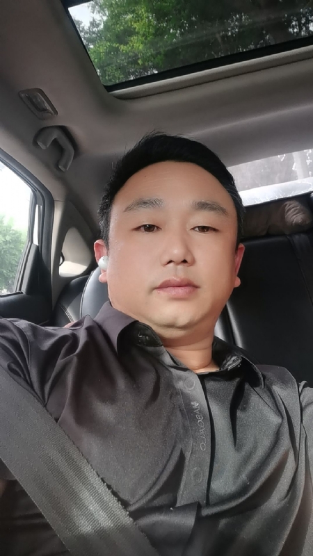 老烽的第一张照片--汕头相亲服务中心