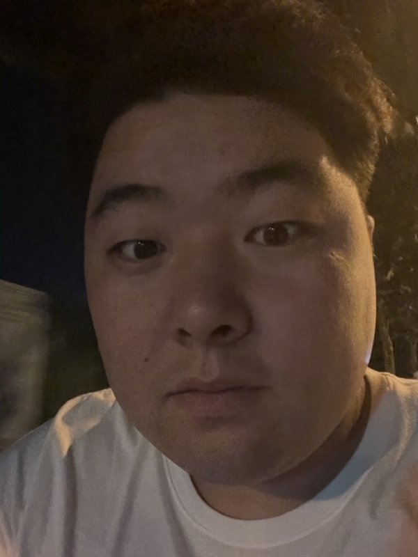 丹尼的第一张照片--汕头相亲服务中心