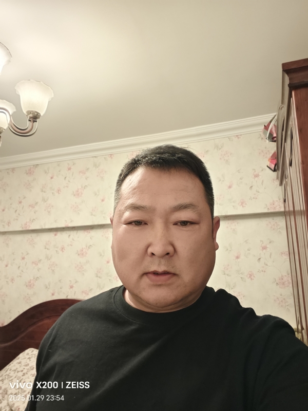 峰哥的第一张照片--汕头相亲服务中心