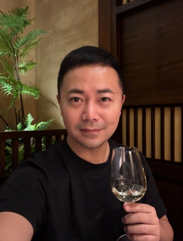 幸福的第二张照片--汕头相亲服务中心