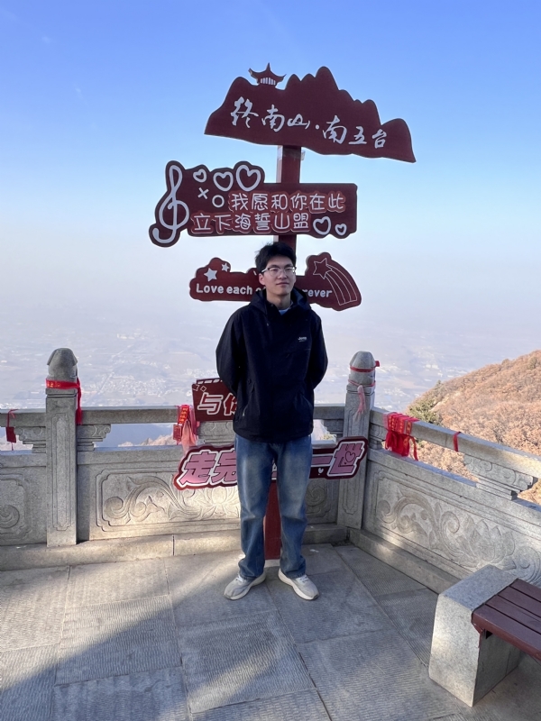 朱起的第二张照片--汕头相亲服务中心