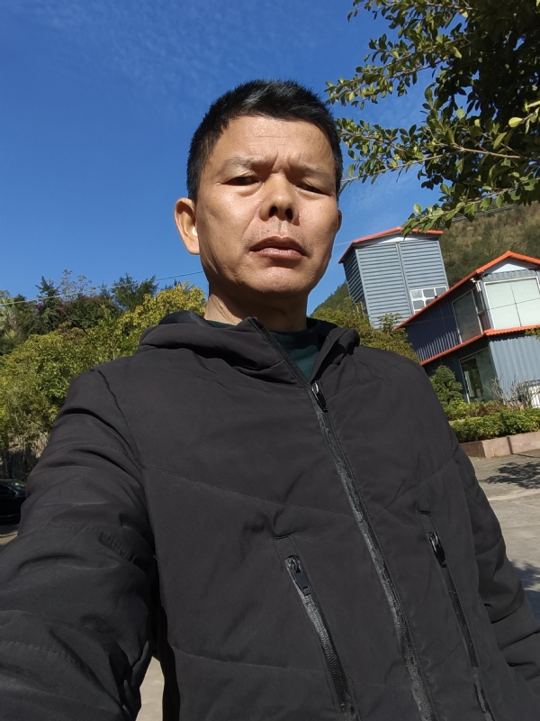 子午卯酉的第一张照片--汕头相亲服务中心