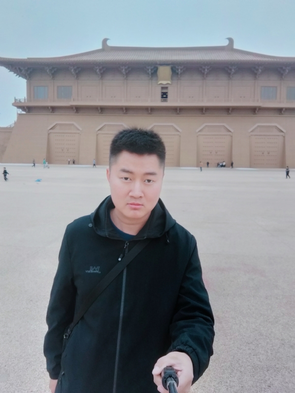 放肆的青春的第三张照片--汕头相亲服务中心