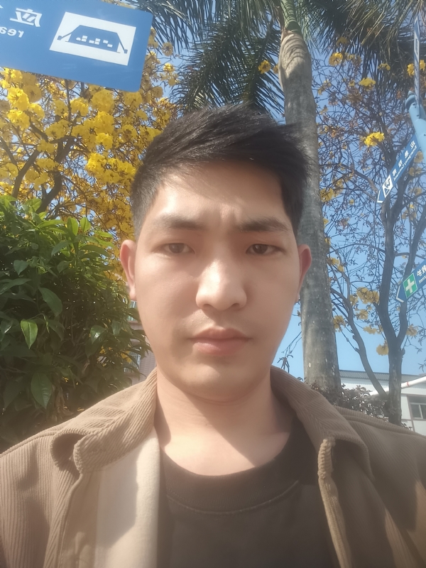 陈先生的第一张照片--汕头相亲服务中心