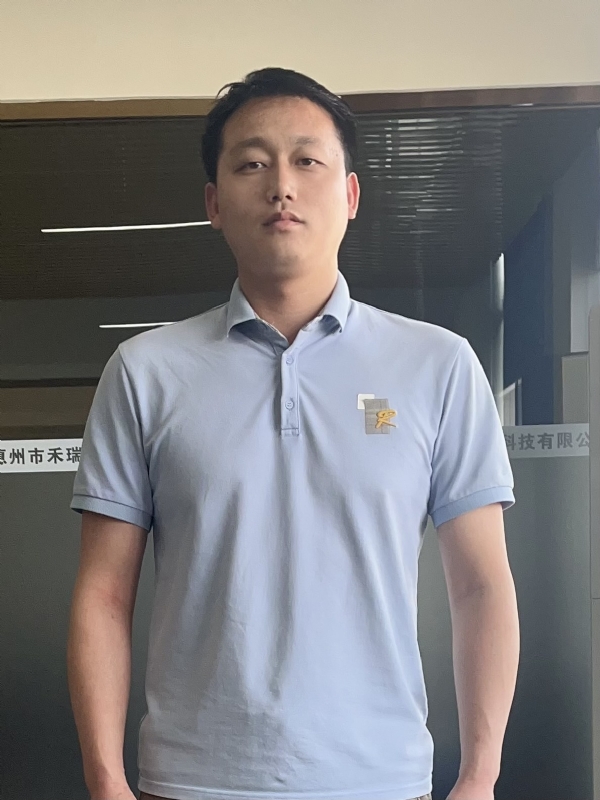 鹊桥的第一张照片--汕头相亲服务中心