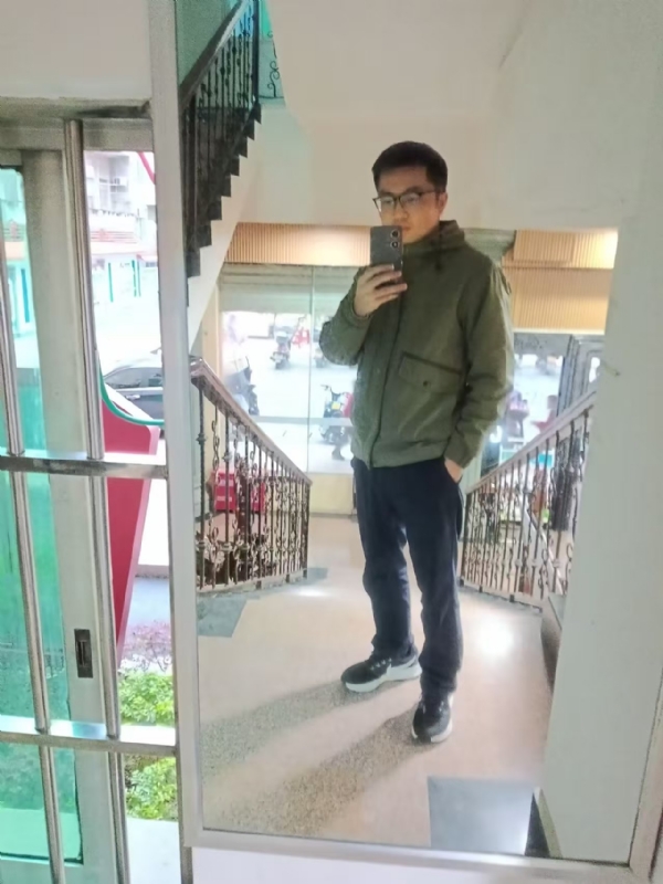 沧海一粟的第六张照片--汕头相亲服务中心