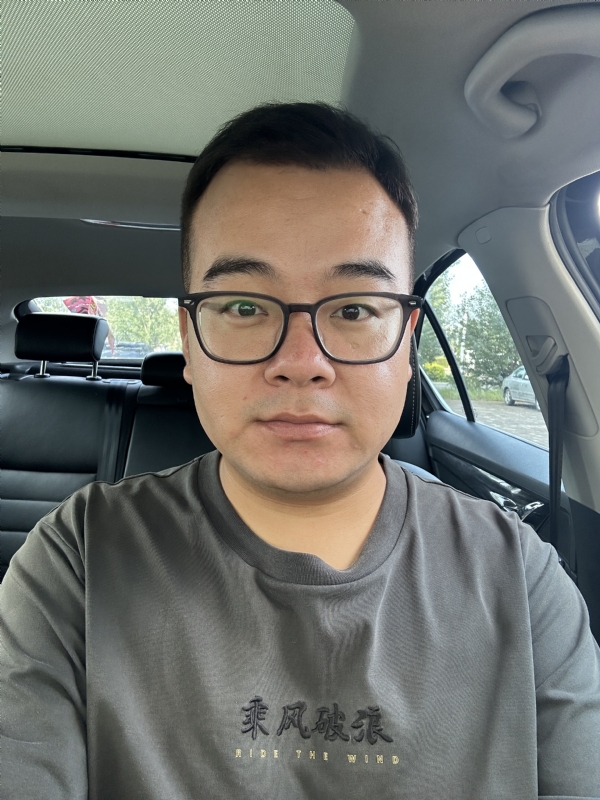 水和空气的第二张照片--汕头相亲服务中心