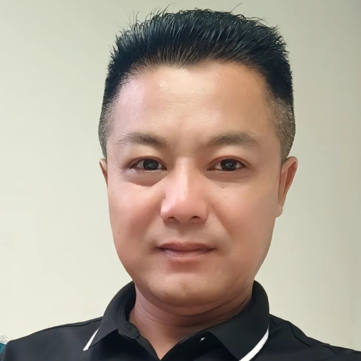 未来可期的第一张照片--汕头相亲服务中心