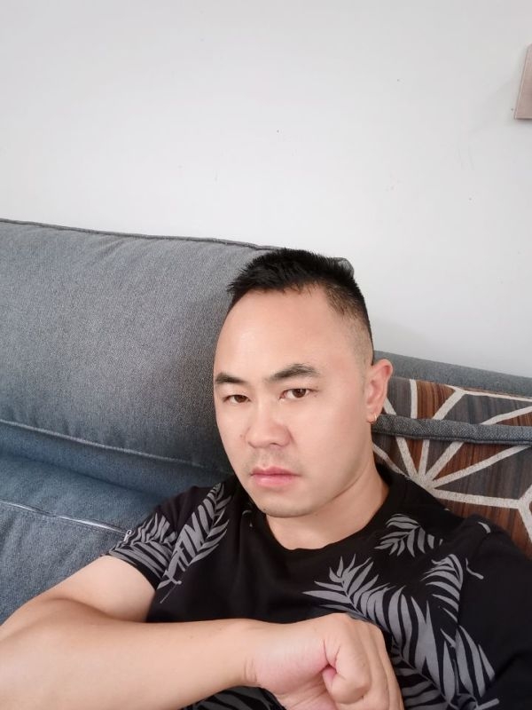 不负遇见的第一张照片--汕头相亲服务中心