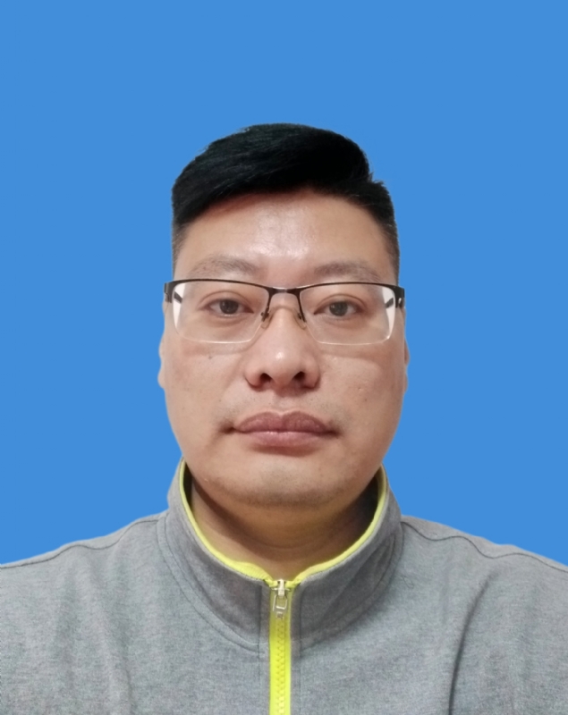 青丝已成雪的第二张照片--汕头相亲服务中心