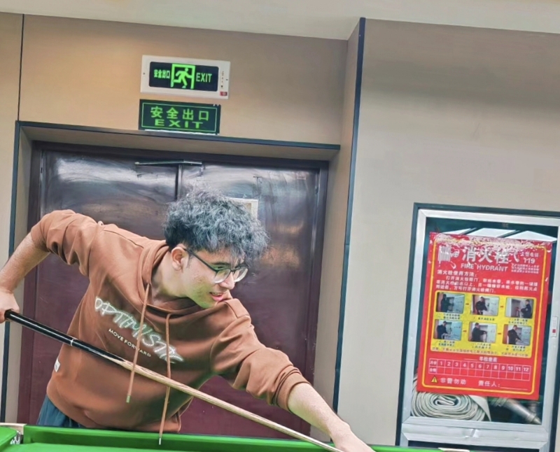 小鬼的第一张照片--汕头相亲服务中心