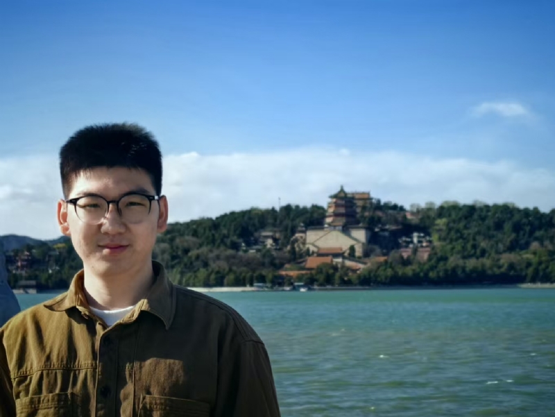 锦瑟无端五十弦的第二张照片--汕头相亲服务中心