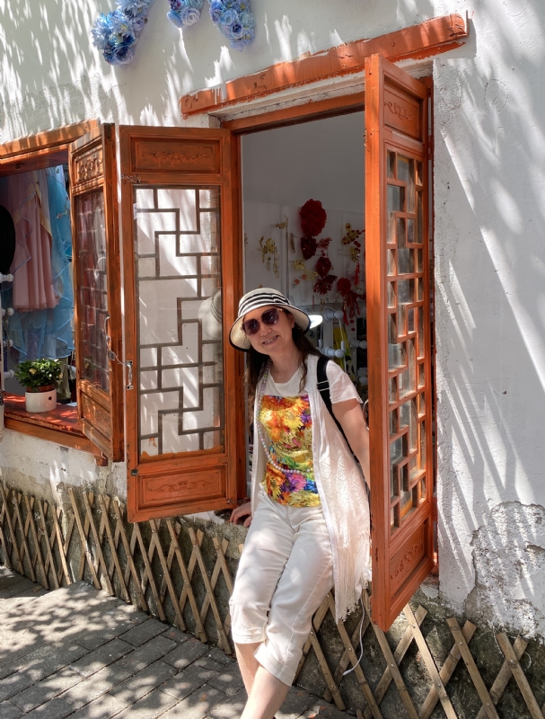 stella的第三张照片--汕头相亲服务中心