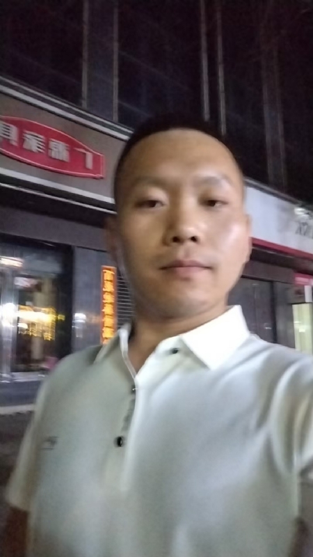 迷途悟人生的第一张照片--汕头相亲服务中心