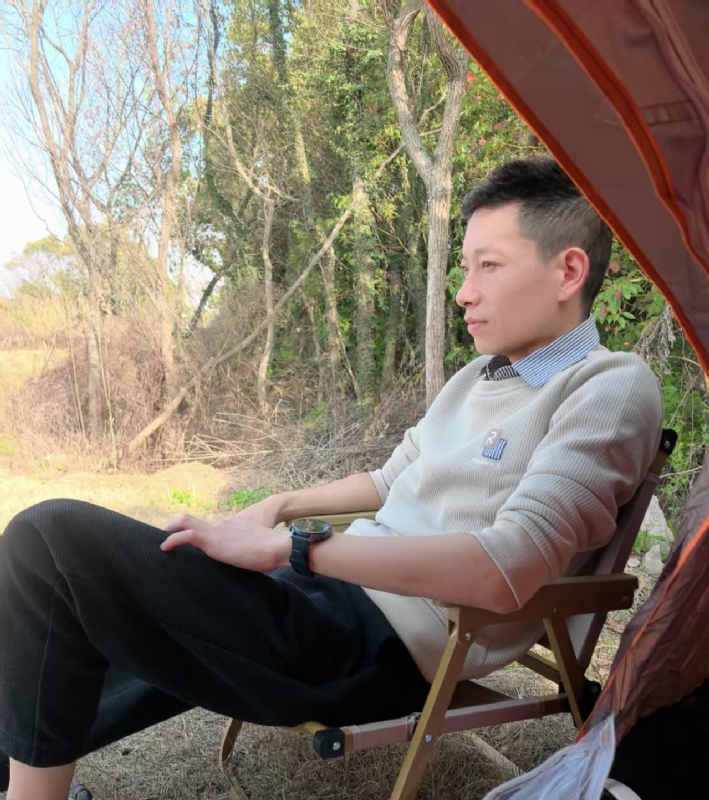 寻光的第二张照片--汕头相亲服务中心